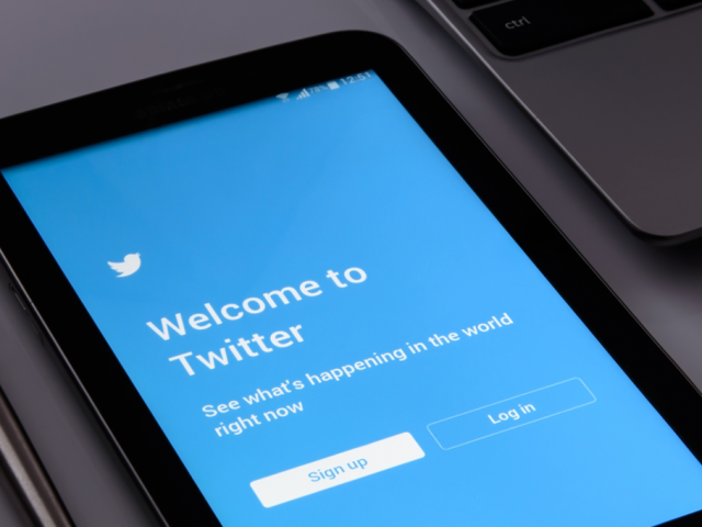 How To Set Up And Run A Twitter Business Account Successfully – The Definite Guide
