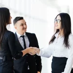 Body Language – Non-Verbal Communication Skills For Success