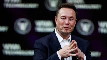 Life Story Of The Creator of Paypal, Tesla and SpaceX