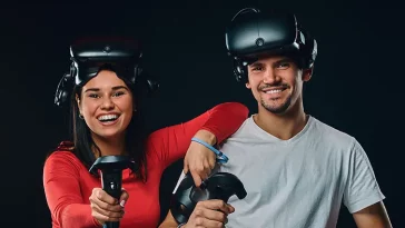 10 AWESOME GAMING GADGETS OF 2017